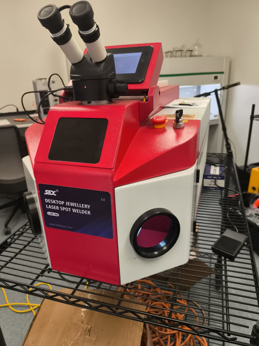 US Stock Second-hand LJW-150 150W CCD Jewelry Laser Spot Welding Machine