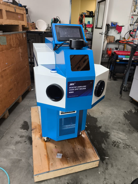 US Stock Second-hand 200W CCD Jewelry Laser Welding Machine